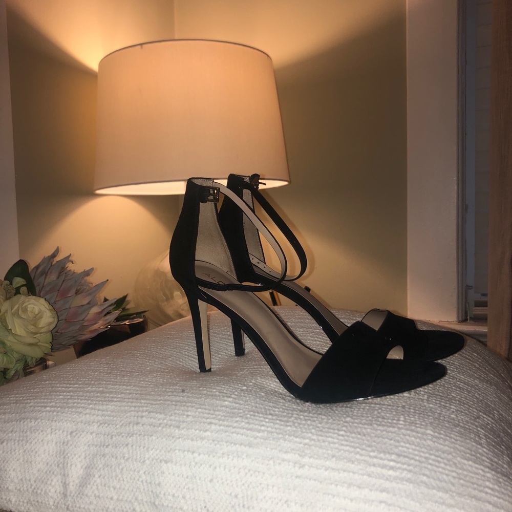 Brand new Aldo heels